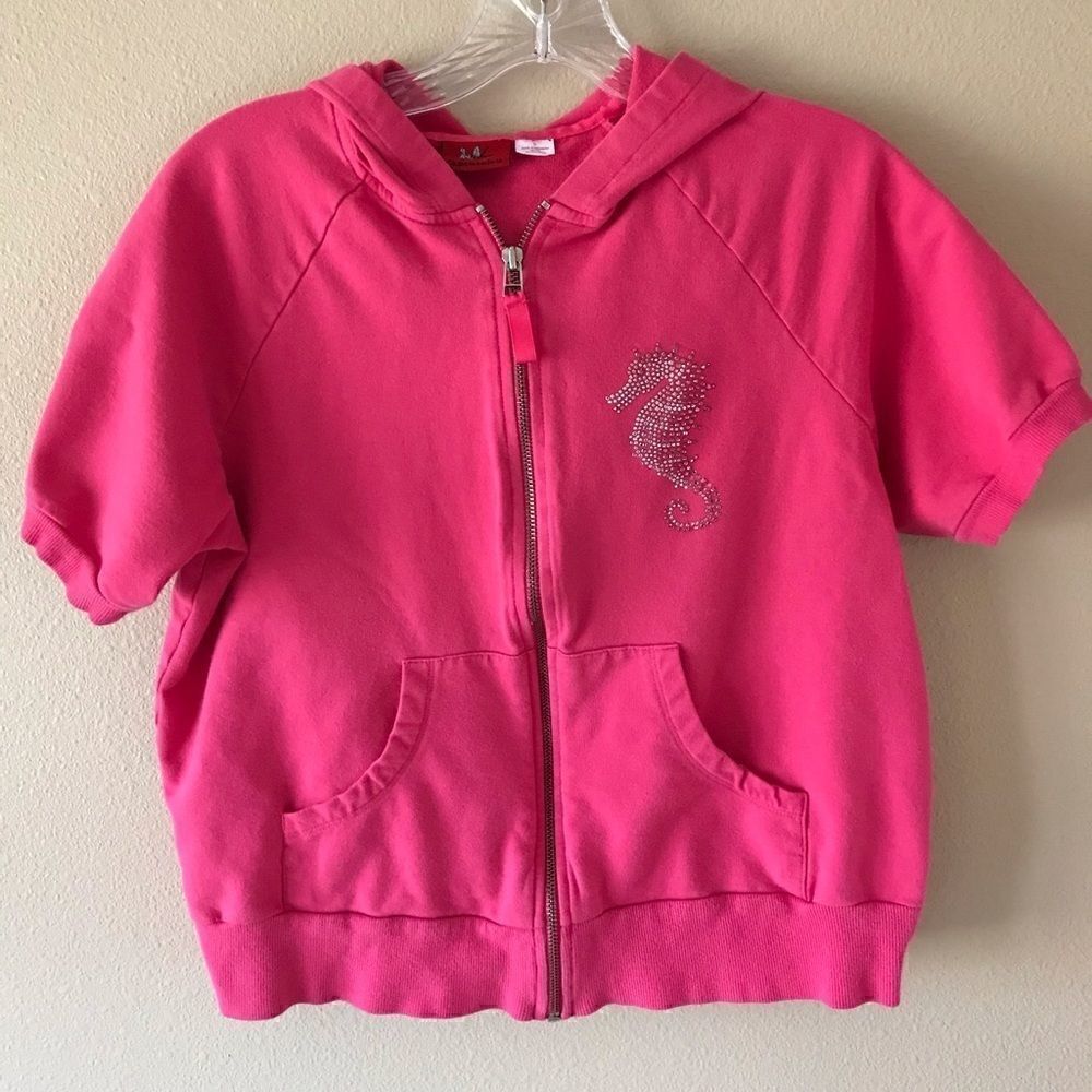 Tape Measure Sea Horse Short Sleeve Hoodie